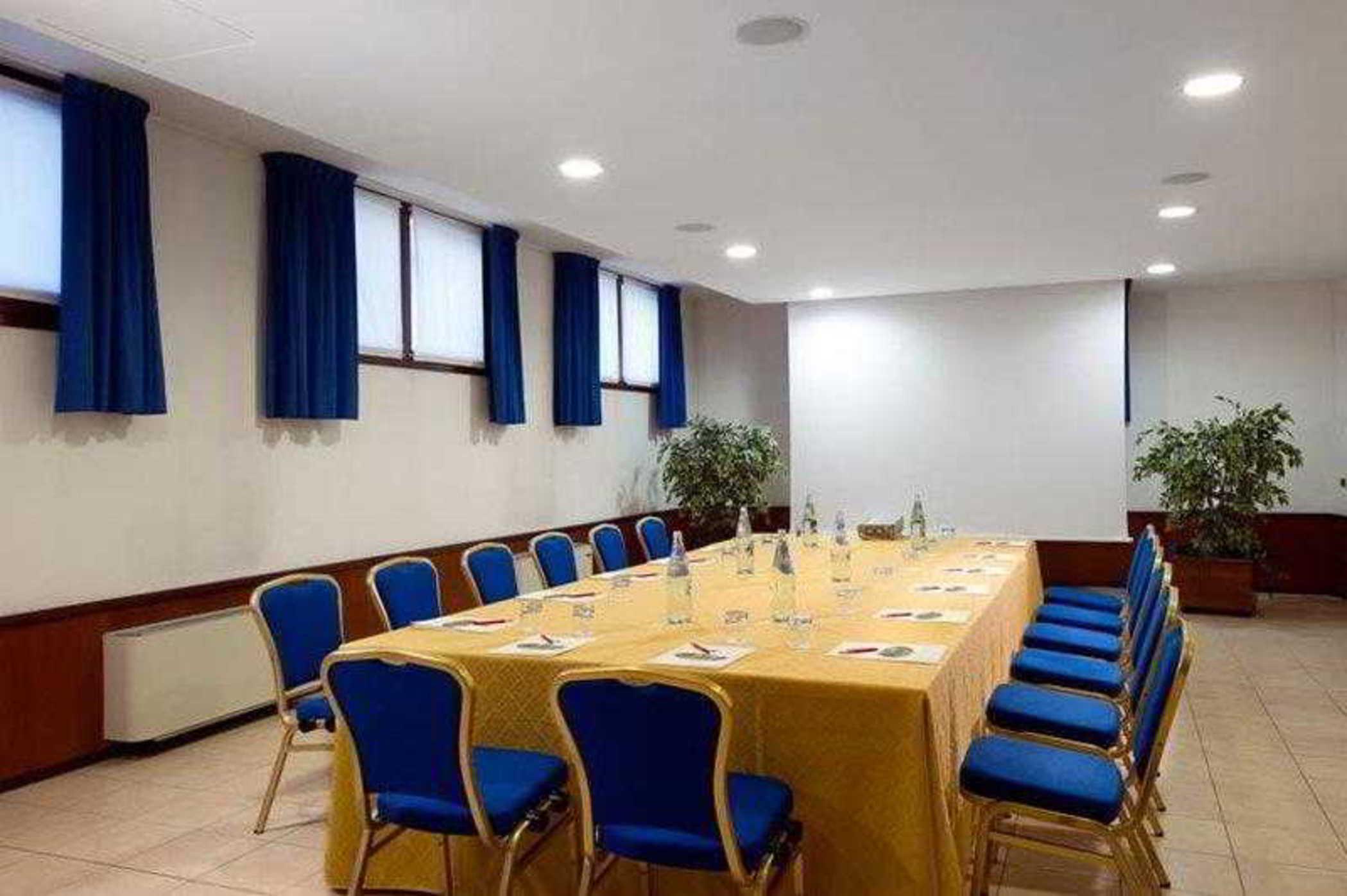 Hotel Pace Park Bolognese 4*