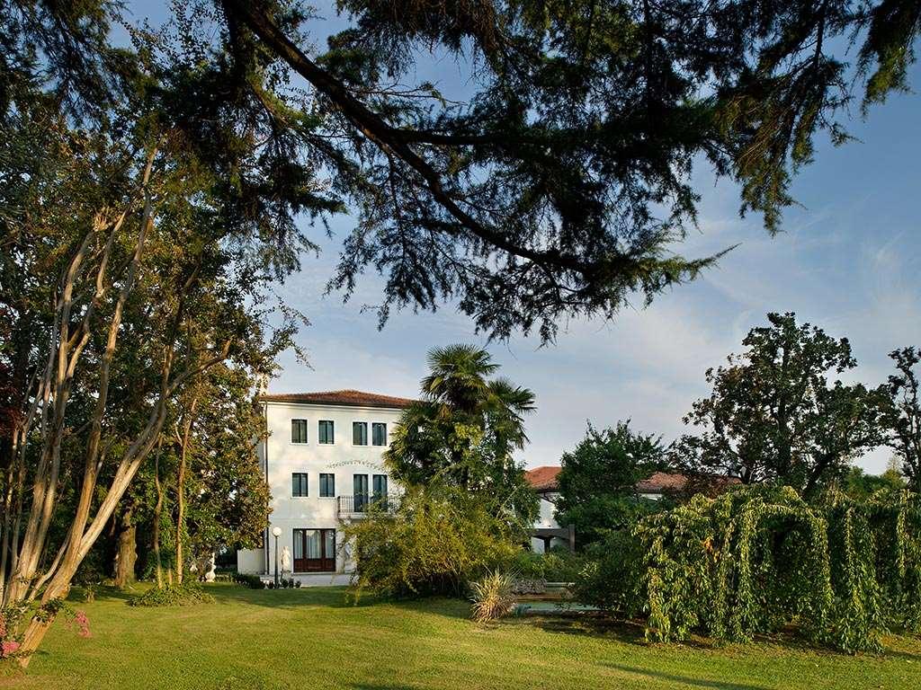 Hotel Pace Park Bolognese 4*