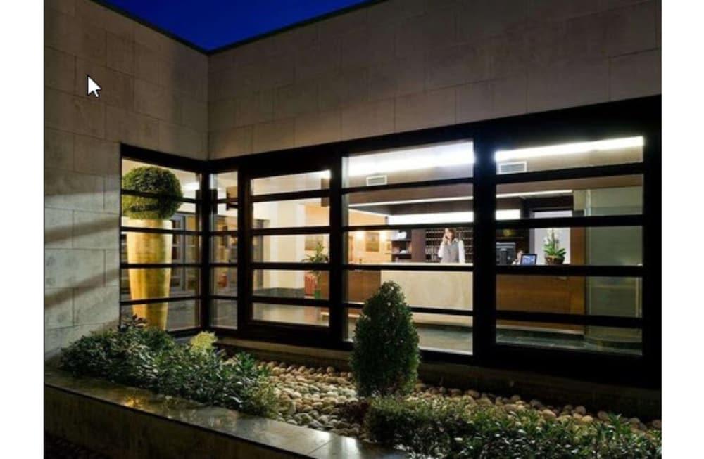 Hotel Pace Park Bolognese 4*